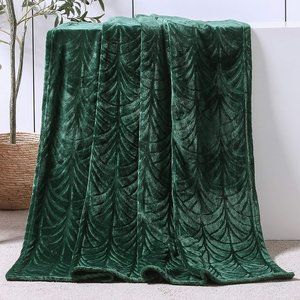 Forest Pine Green Art Deco Fan Bed Throw Blanket Plush Texture Soft Velvety New